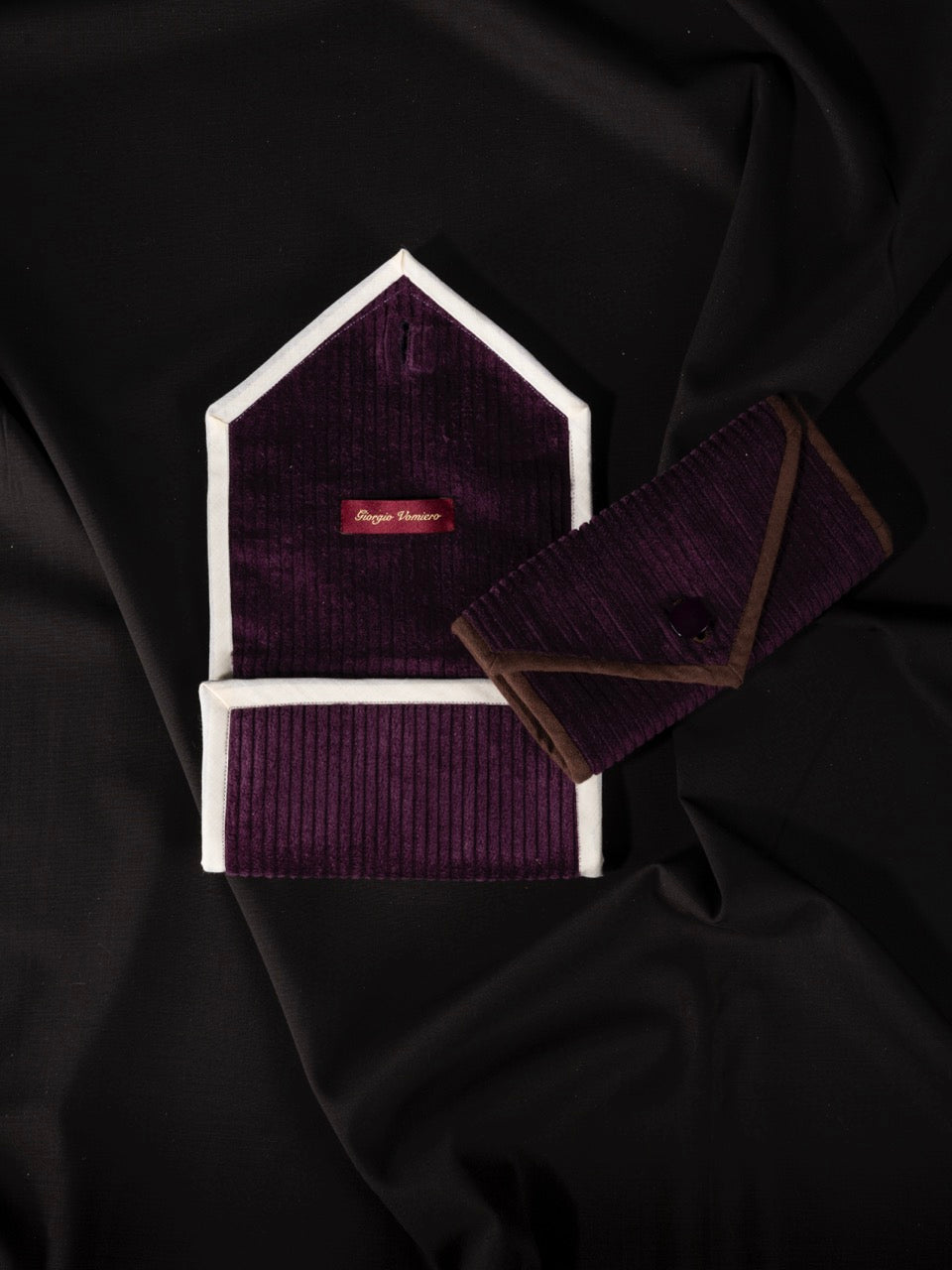 Tobacco pouch